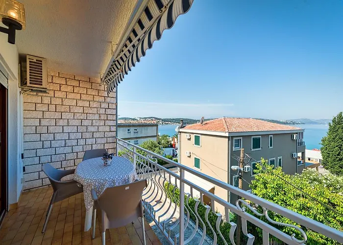 Daniela * تروغير