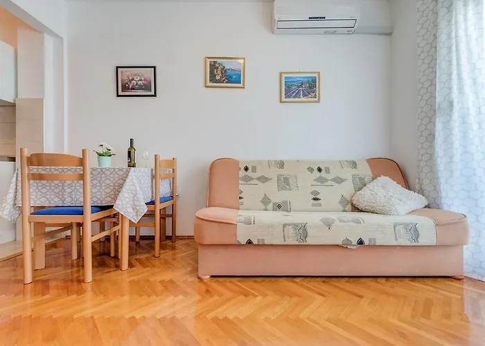 Apartament Daniela *